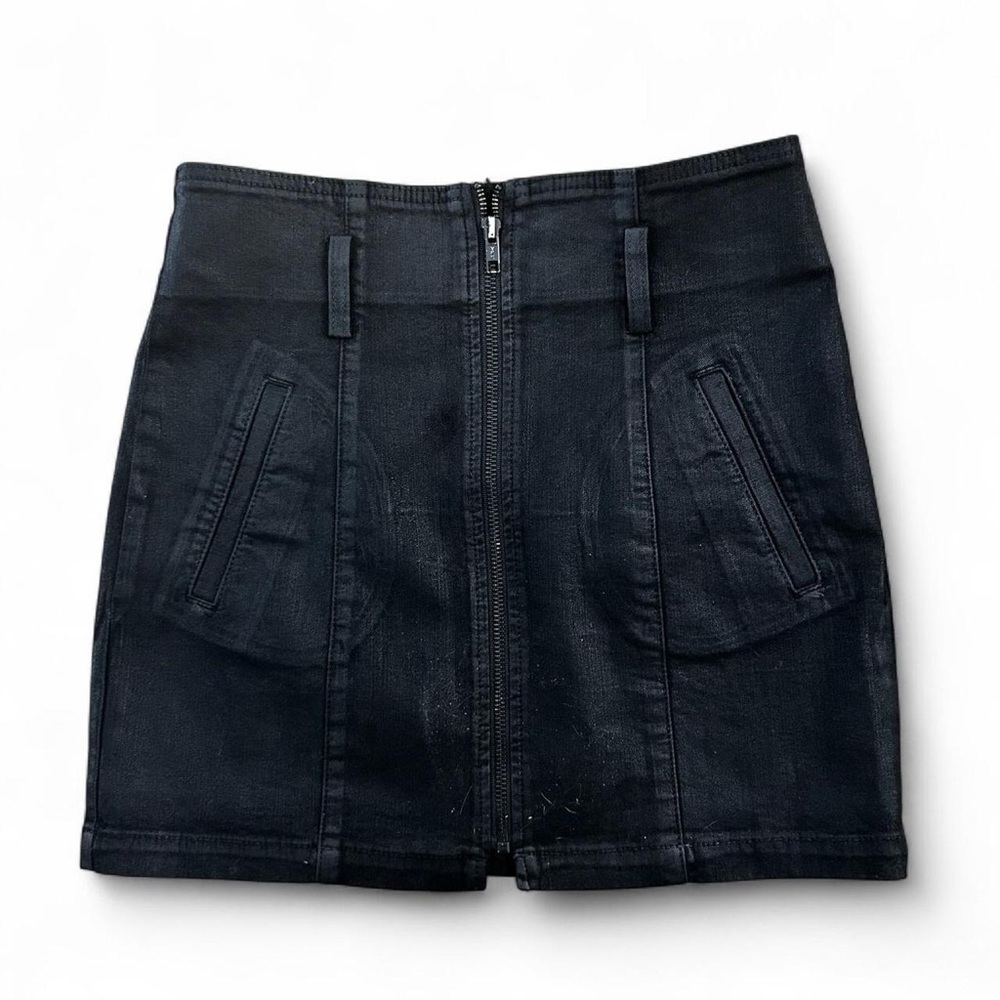 Carmar Black denim mini skirt with gorgeous zipper detail Size 2